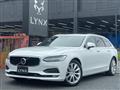 2017 Volvo V90