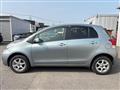 2010 Toyota Vitz