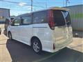 2014 Toyota Noah