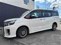 2017 Toyota Voxy