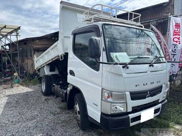 2011 Mitsubishi Canter