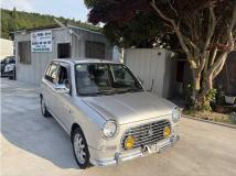 2001 Daihatsu Miragino