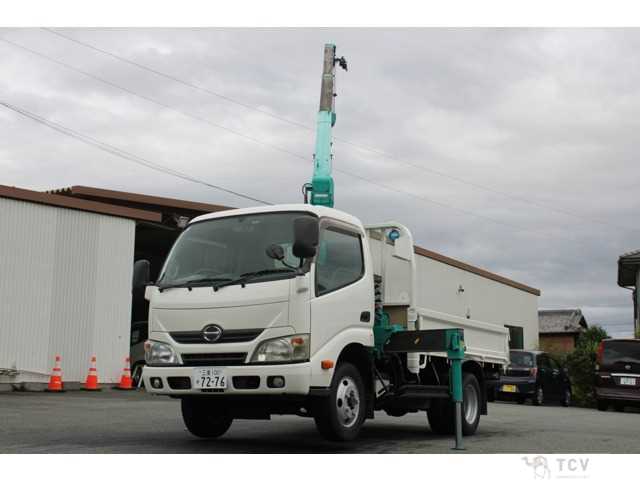 2011 Hino Dutro