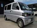 2010 Nissan Clipper Van