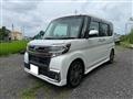 2018 Daihatsu Tanto Custom