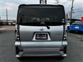 2020 Daihatsu Tanto Custom