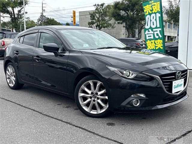 2014 Mazda Axela Sport