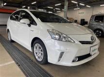2014 Toyota PRIUS α