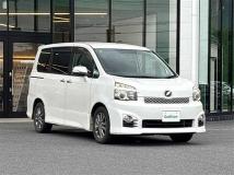 2011 Toyota Voxy