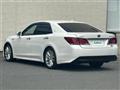 2013 Toyota Crown Hybrid