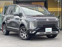 2020 Mitsubishi Delica D5