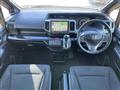 2013 Honda Step WGN