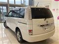 2014 Toyota Isis
