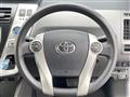 2013 Toyota PRIUS α