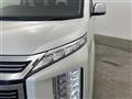 2019 Mitsubishi Delica D5