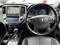 2016 Toyota Crown Hybrid