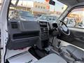 2018 Mitsubishi Minicab Truck