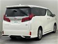 2022 Toyota Alphard Hybrid