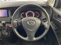 2011 Toyota Isis