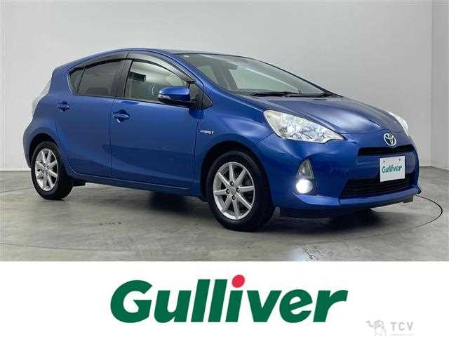2013 Toyota AQUA