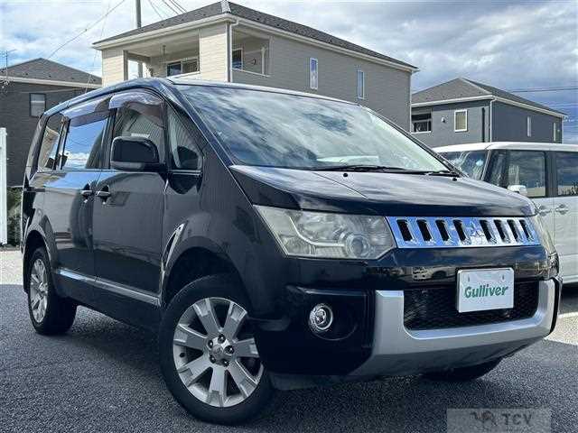 2013 Mitsubishi Delica D5