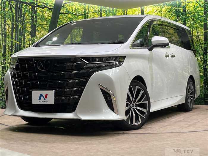 2023 Toyota Alphard Hybrid