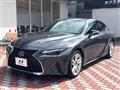 2021 Lexus IS