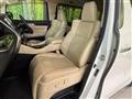 2015 Toyota Alphard Hybrid