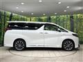 2018 Toyota Alphard Hybrid