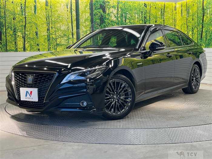2020 Toyota Crown Hybrid