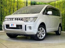 2017 Mitsubishi Delica D5