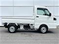 2026 Nissan Clipper Truck