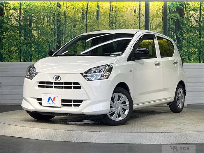 2019 Daihatsu Mira Es