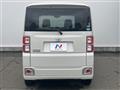 2016 Toyota PIXIS MEGA