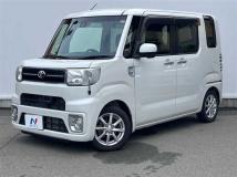 2016 Toyota PIXIS MEGA