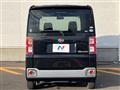 2015 Daihatsu WAKE