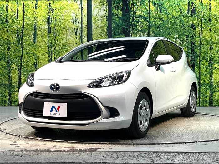 2024 Toyota AQUA