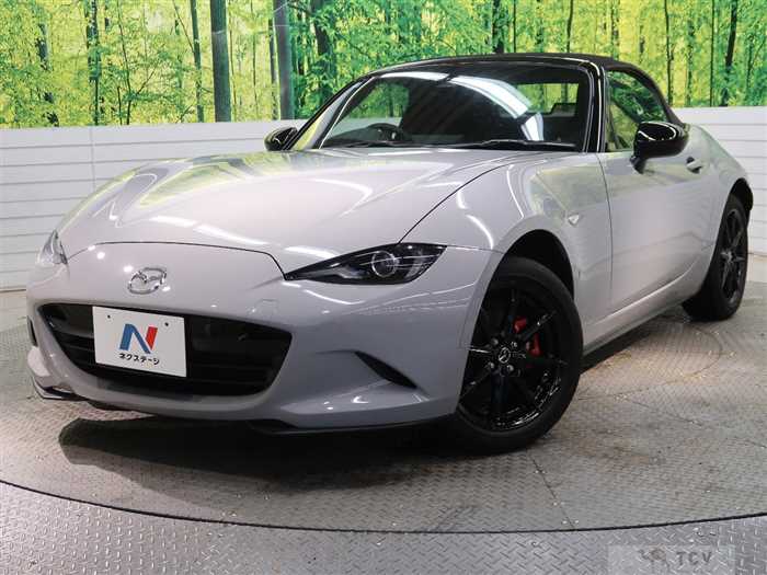 2025 Mazda Roadster