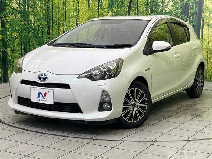 2012 Toyota AQUA