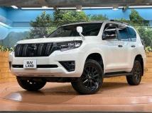 2023 Toyota Land Cruiser Prado