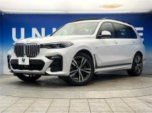2021 BMW X7