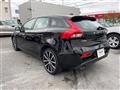 2018 Volvo V40