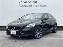 2018 Volvo V40