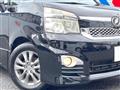 2013 Toyota Voxy