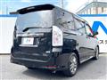 2013 Toyota Voxy