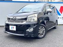2013 Toyota Voxy