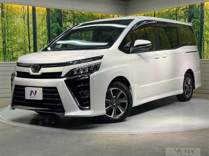 2017 Toyota Voxy