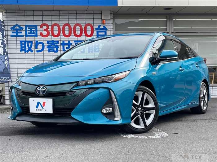 2018 Toyota Prius PHV