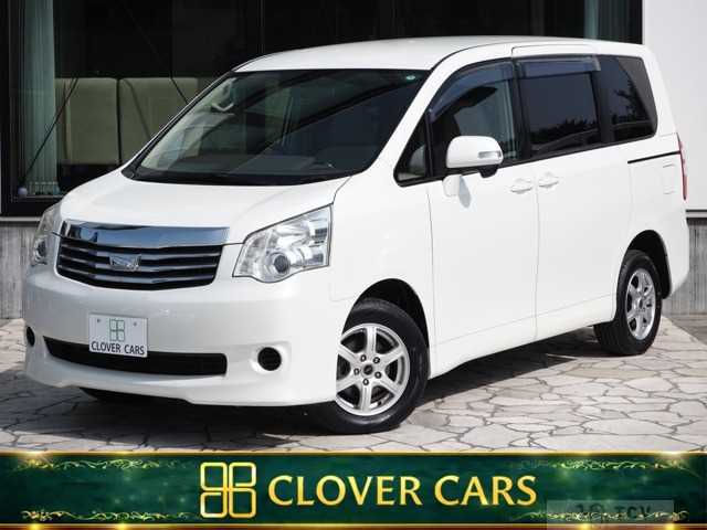 2011 Toyota Noah