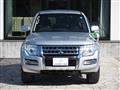 2015 Mitsubishi Pajero